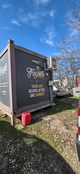 Vand container fast-food