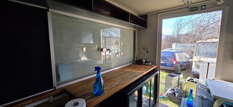 Vand container fast-food